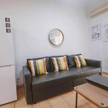 In Διαμέρισμα